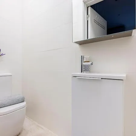 Apartman Seabreeze Retreat With Terrace - St Julians San Ġiljan